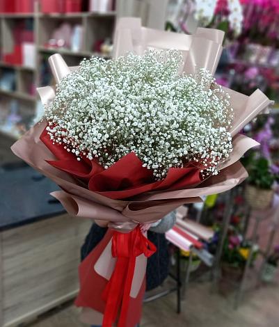Букет цветов из: Гипсофила в Шушенском