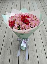 Букет цветов из:  Альстромерии #REPLACE_PRED# Шушенском