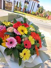 Букет цветов из:  Герберы #REPLACE_PRED# Шушенском