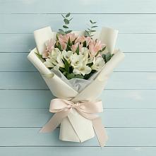 Букет цветов из:  Альстромерии в Шушенском