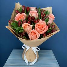 Букет цветов из:  Розы и Альстромерии в Шушенском