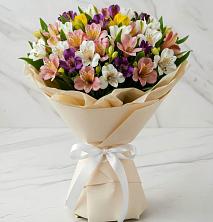 Букет цветов из:  Альстромерии в Шушенском