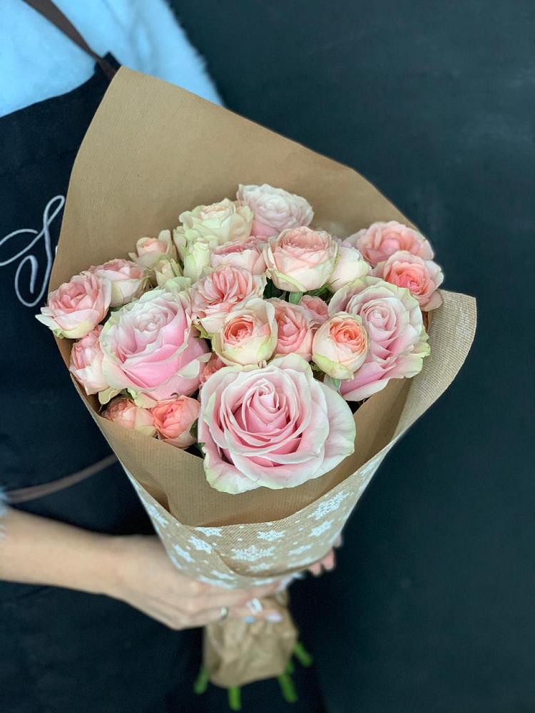 Букет цветов из: Хризантемы и Розы в Шушенском