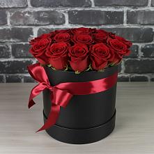 Цветочная композиция из Розы в шляпной коробке в Шушенском