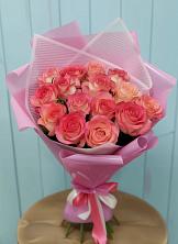 Букет 15 Розовых роз Равель в Шушенском